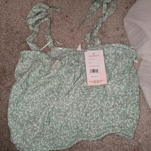 Leaf Print Green Top